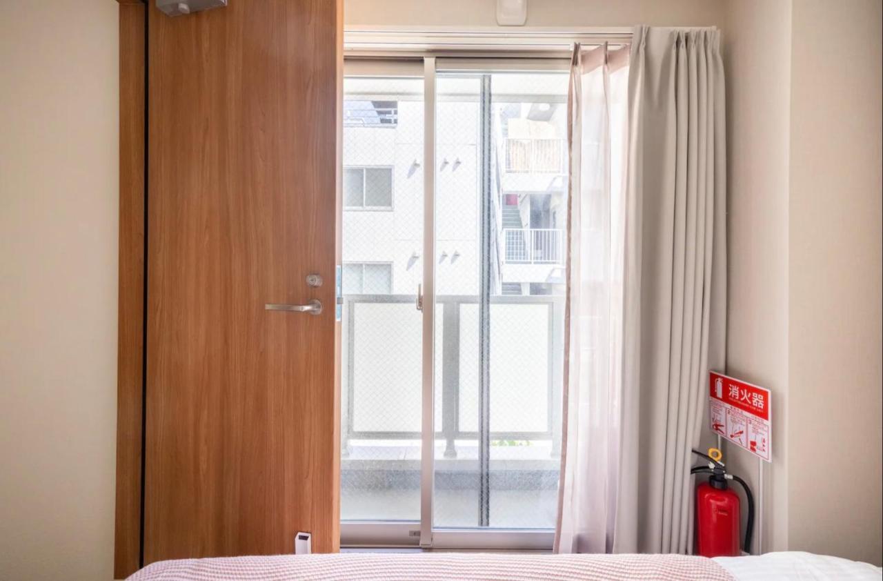 上野駅徒歩５分シングルベッド４台＋布団２セット1Ldk Daire Tokyo Dış mekan fotoğraf